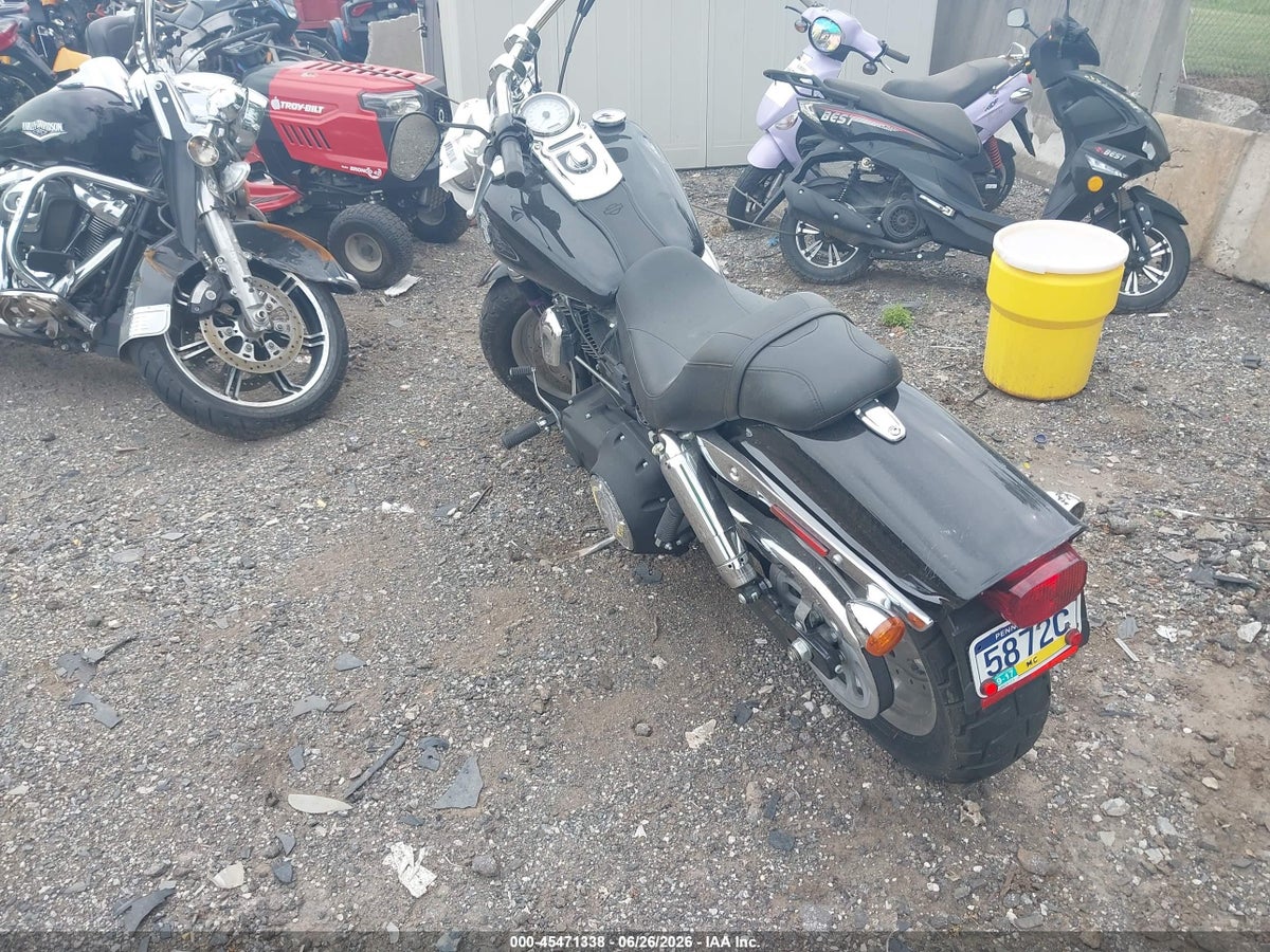 2010 HARLEY-DAVIDSON FXDF — снимка 3