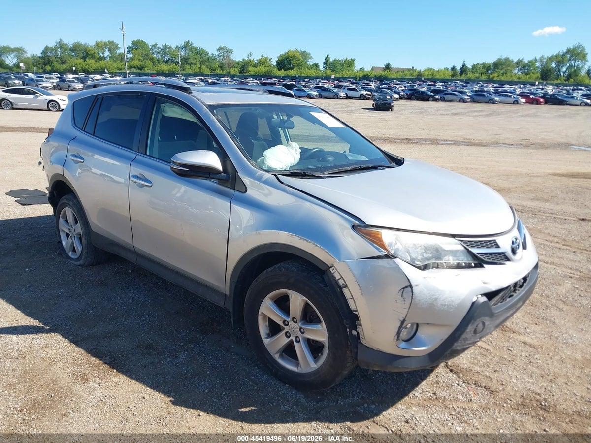 2014 TOYOTA RAV4 XLE