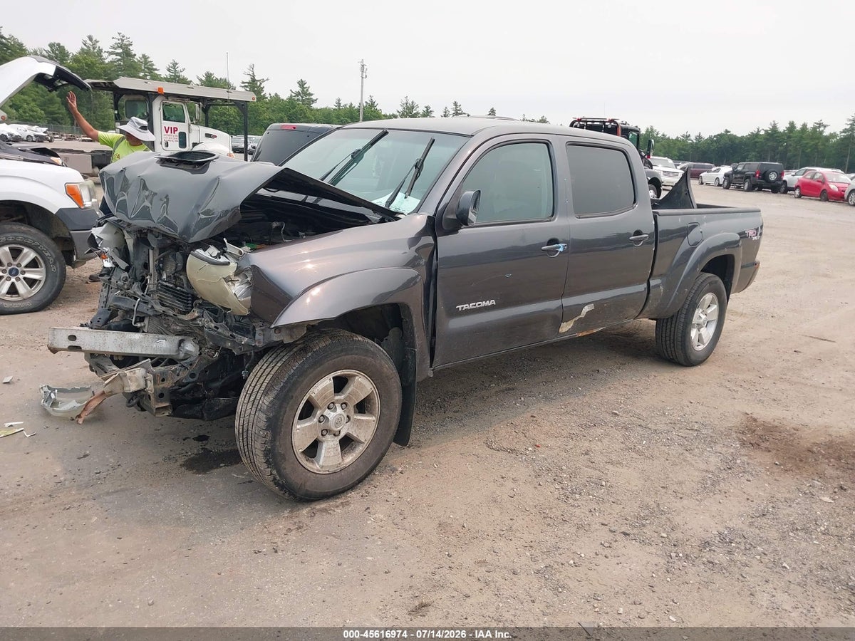 2010 TOYOTA TACOMA BASE V6 — снимка 2