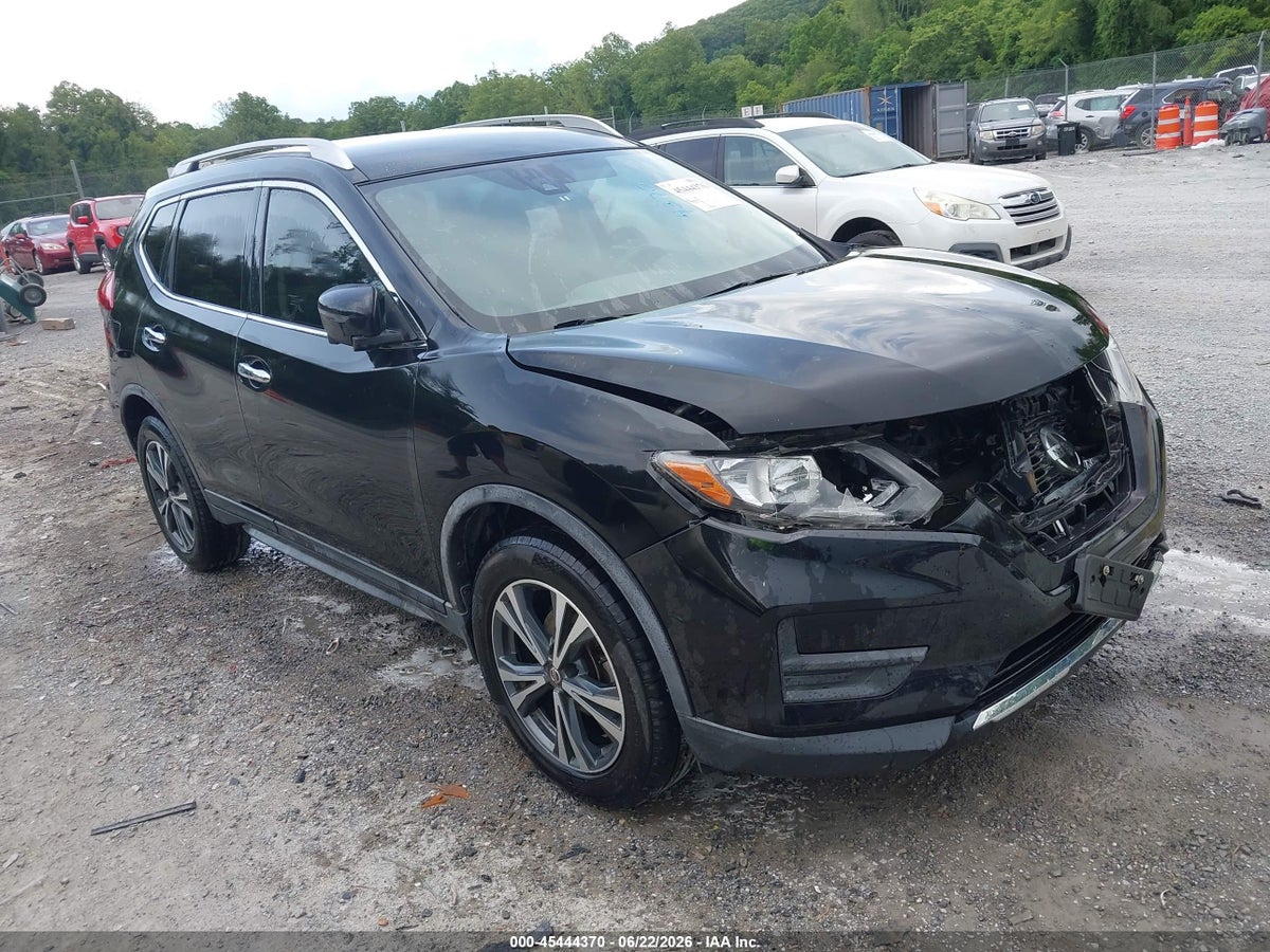 2019 NISSAN ROGUE SV
