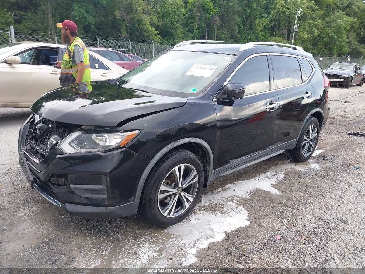 2019 NISSAN ROGUE SV — снимка 2