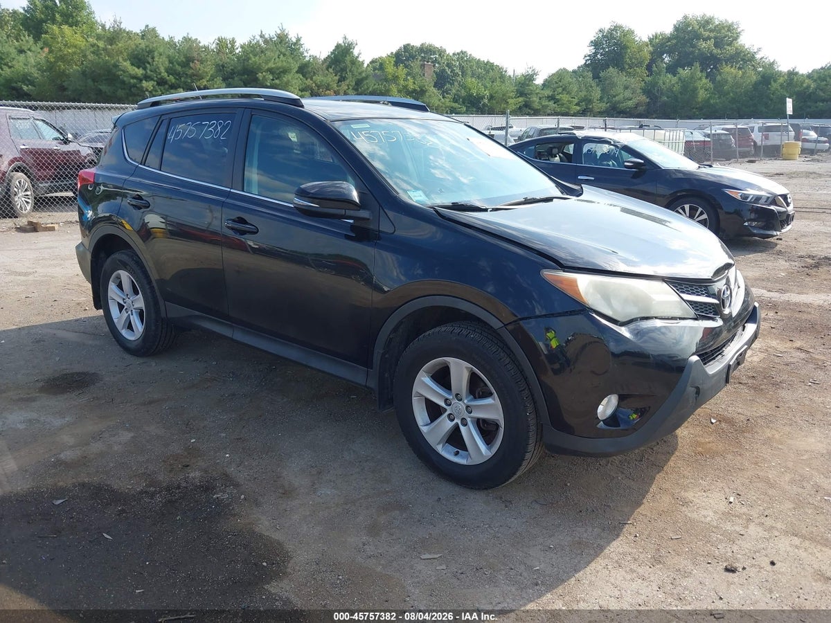 2014 TOYOTA RAV4 XLE