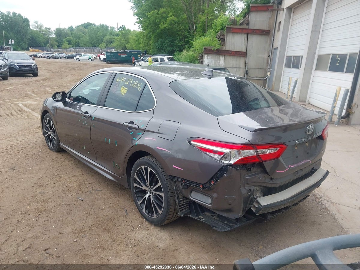 2020 TOYOTA CAMRY SE — снимка 3