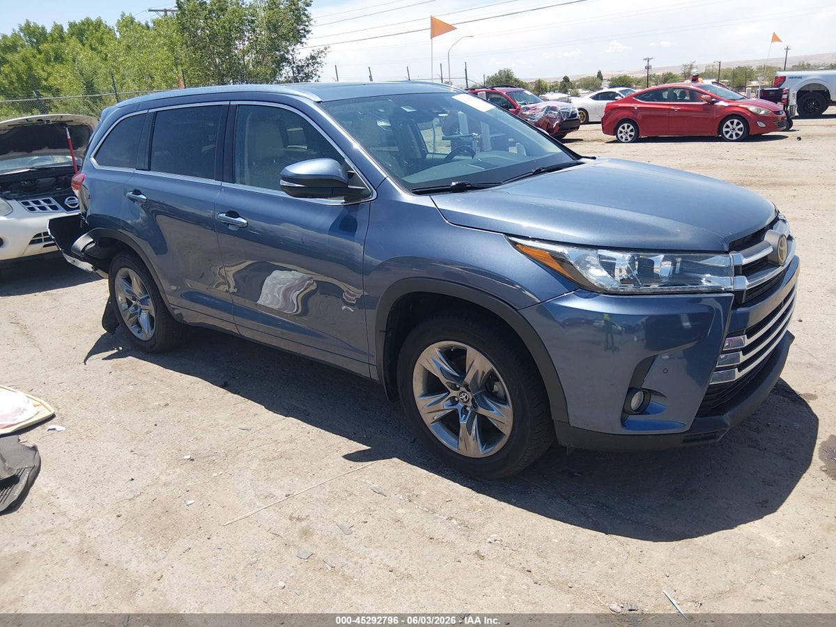 2018 TOYOTA HIGHLANDER LIMITED PLATINUM