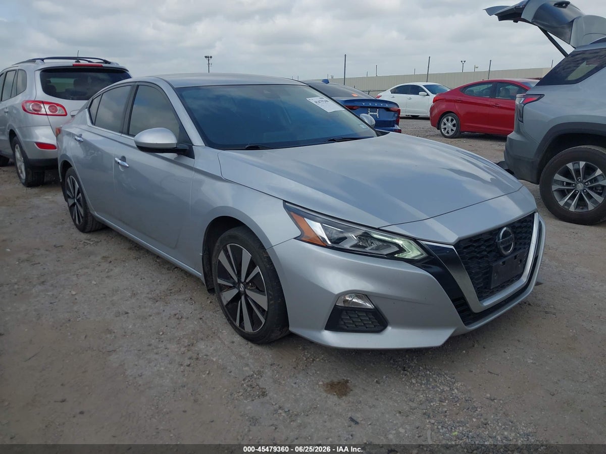 2021 NISSAN ALTIMA SV FWD