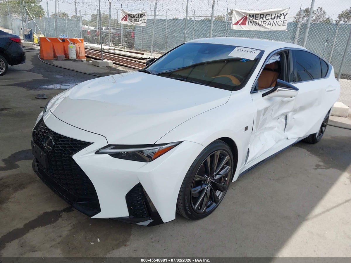 2025 LEXUS IS 300 F SPORT DESIGN — снимка 2