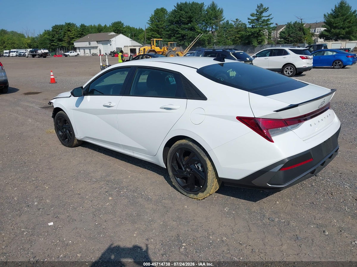2026 HYUNDAI ELANTRA SEL SPORT — снимка 3