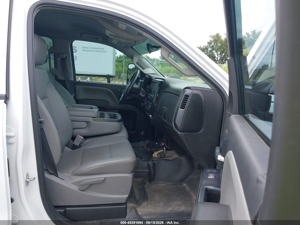 2017 CHEVROLET SILVERADO 3500HD WT — снимка 5