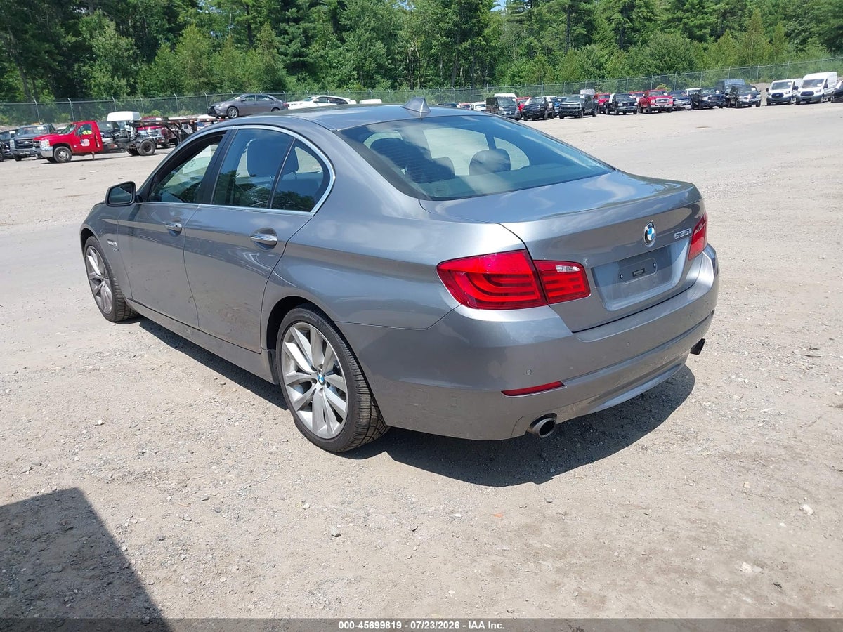 2012 BMW 535I XDRIVE — снимка 3