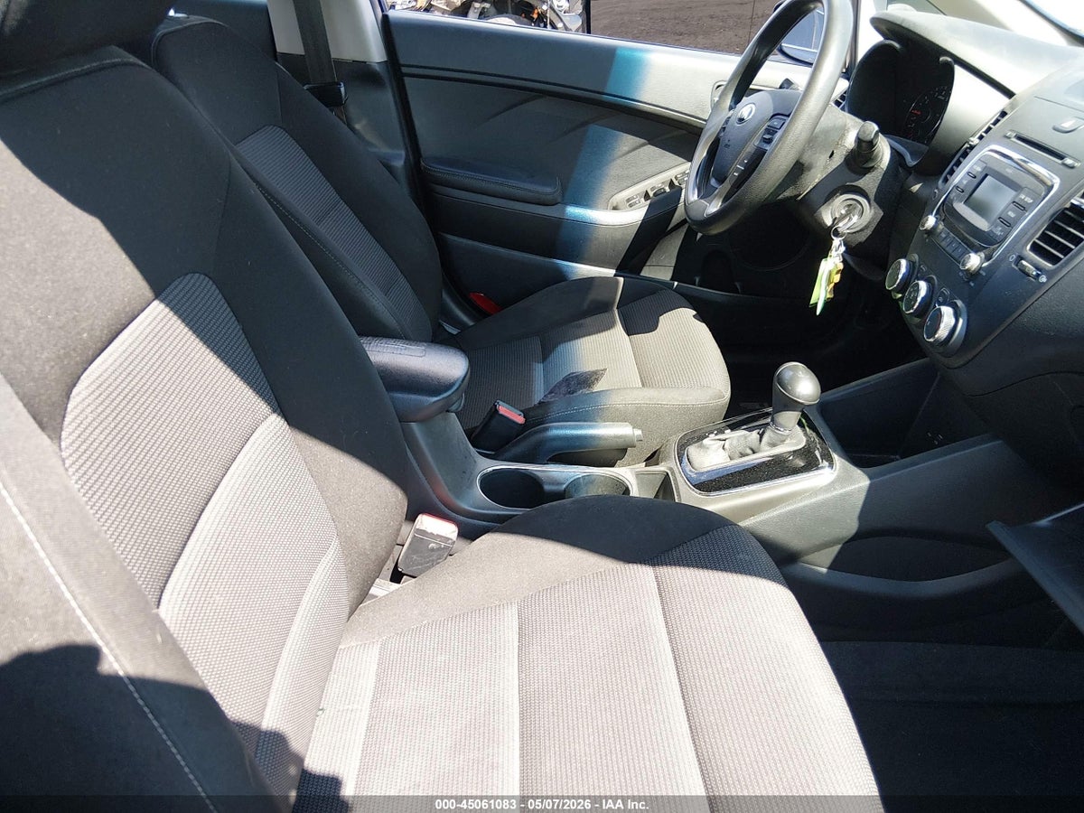 2017 KIA FORTE LX — снимка 5