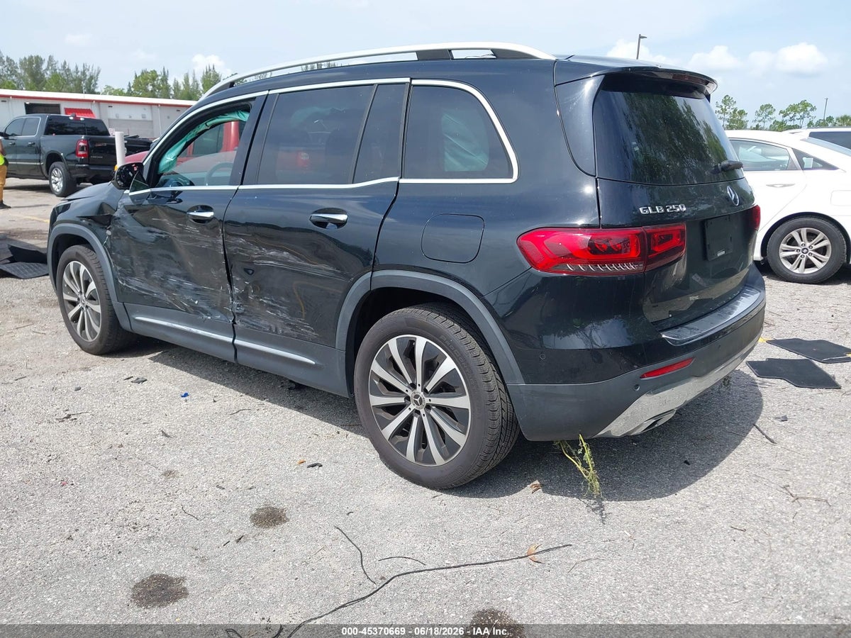 2020 MERCEDES-BENZ GLB 250 — снимка 3