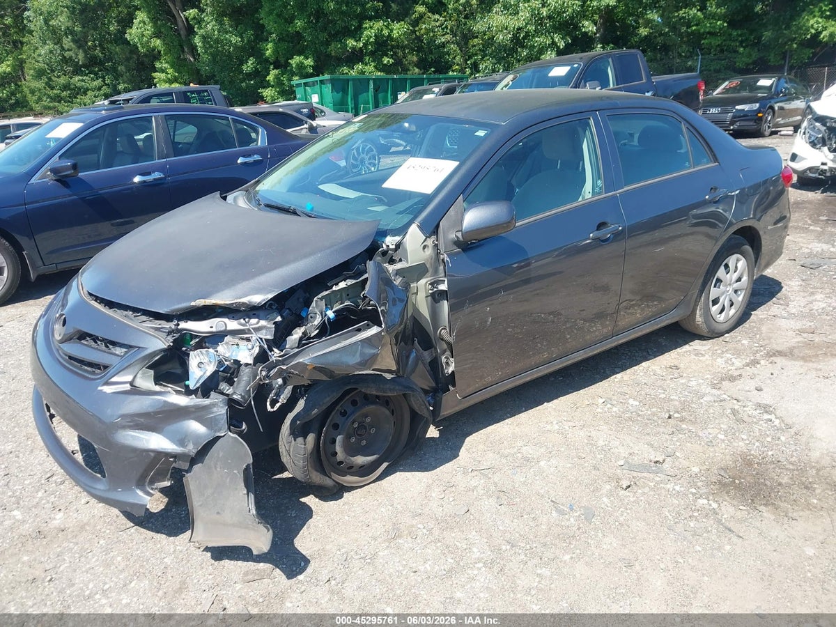 2013 TOYOTA COROLLA L — снимка 2