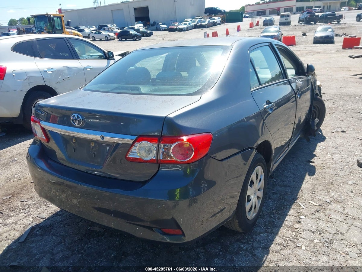 2013 TOYOTA COROLLA L — снимка 4