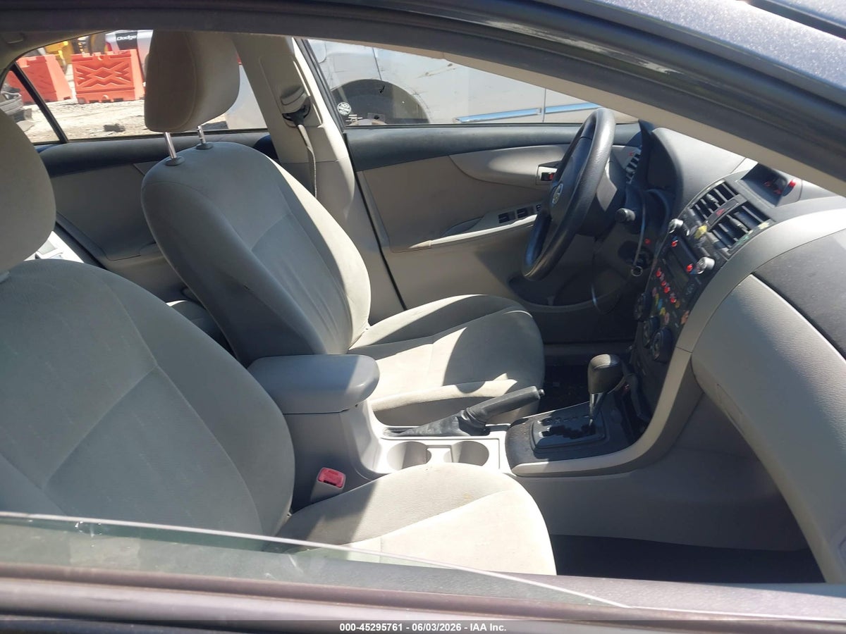 2013 TOYOTA COROLLA L — снимка 5
