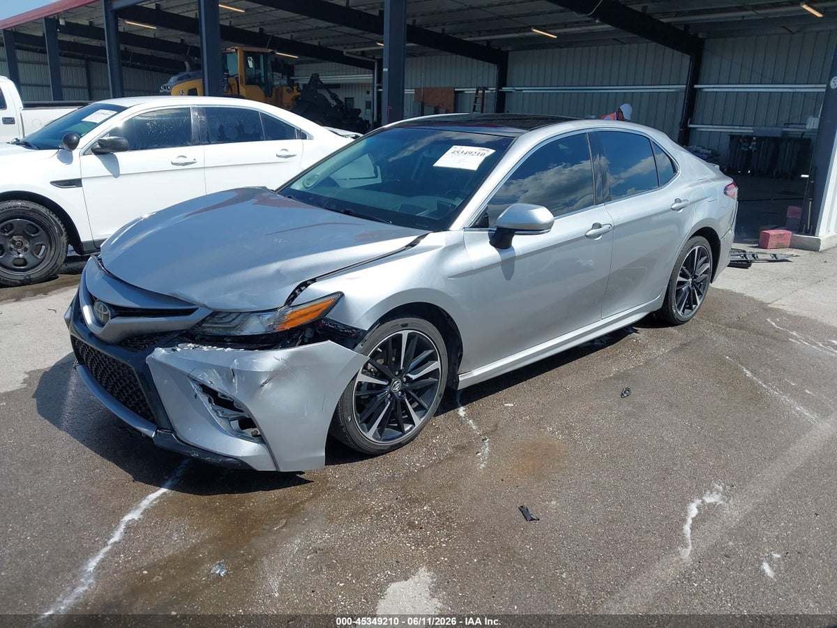 2019 TOYOTA CAMRY XSE V6 — снимка 2