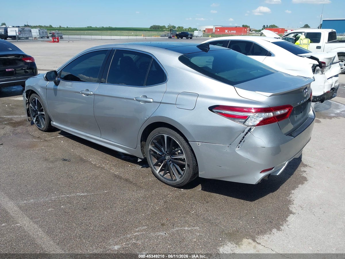 2019 TOYOTA CAMRY XSE V6 — снимка 3