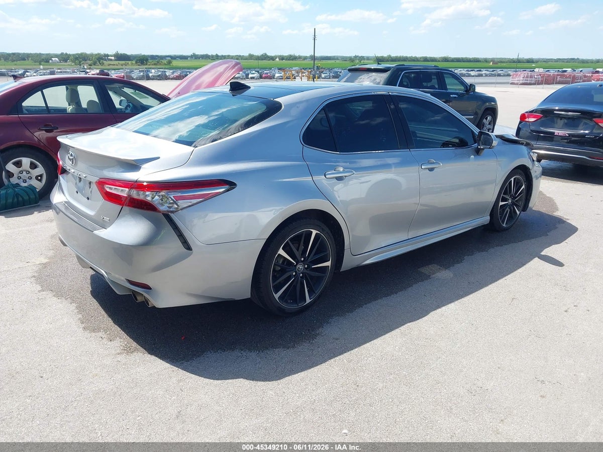 2019 TOYOTA CAMRY XSE V6 — снимка 4
