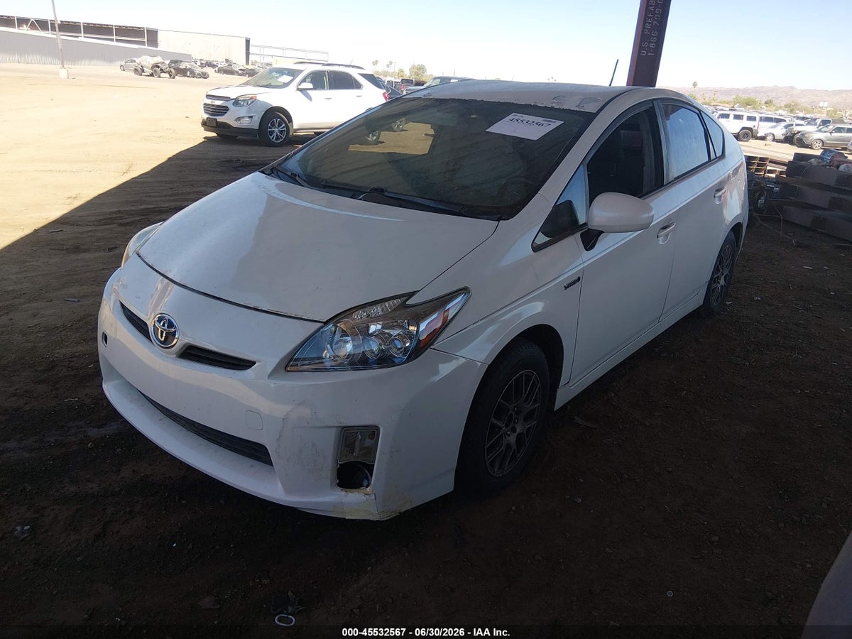 2010 TOYOTA PRIUS V — снимка 2