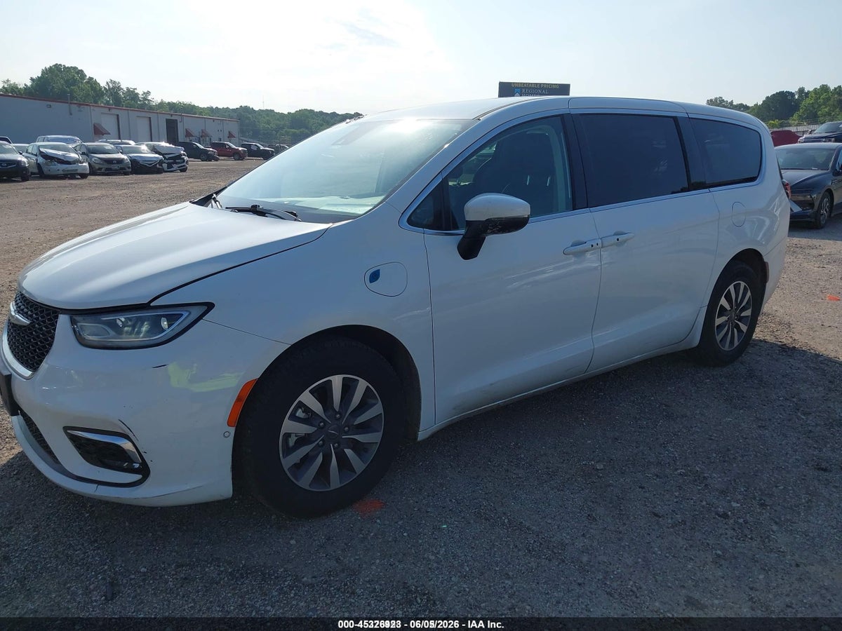 2023 CHRYSLER PACIFICA HYBRID TOURING L — снимка 2