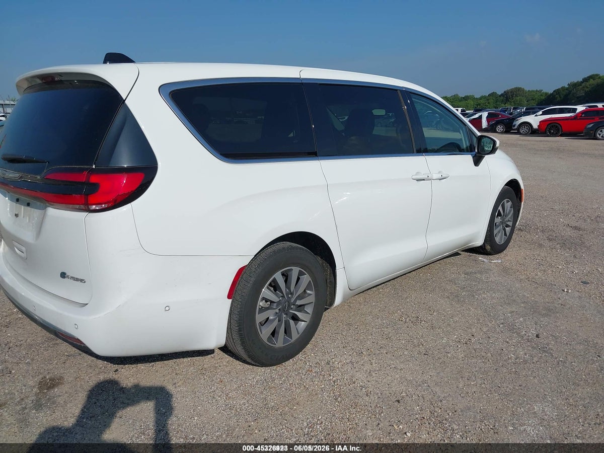 2023 CHRYSLER PACIFICA HYBRID TOURING L — снимка 4