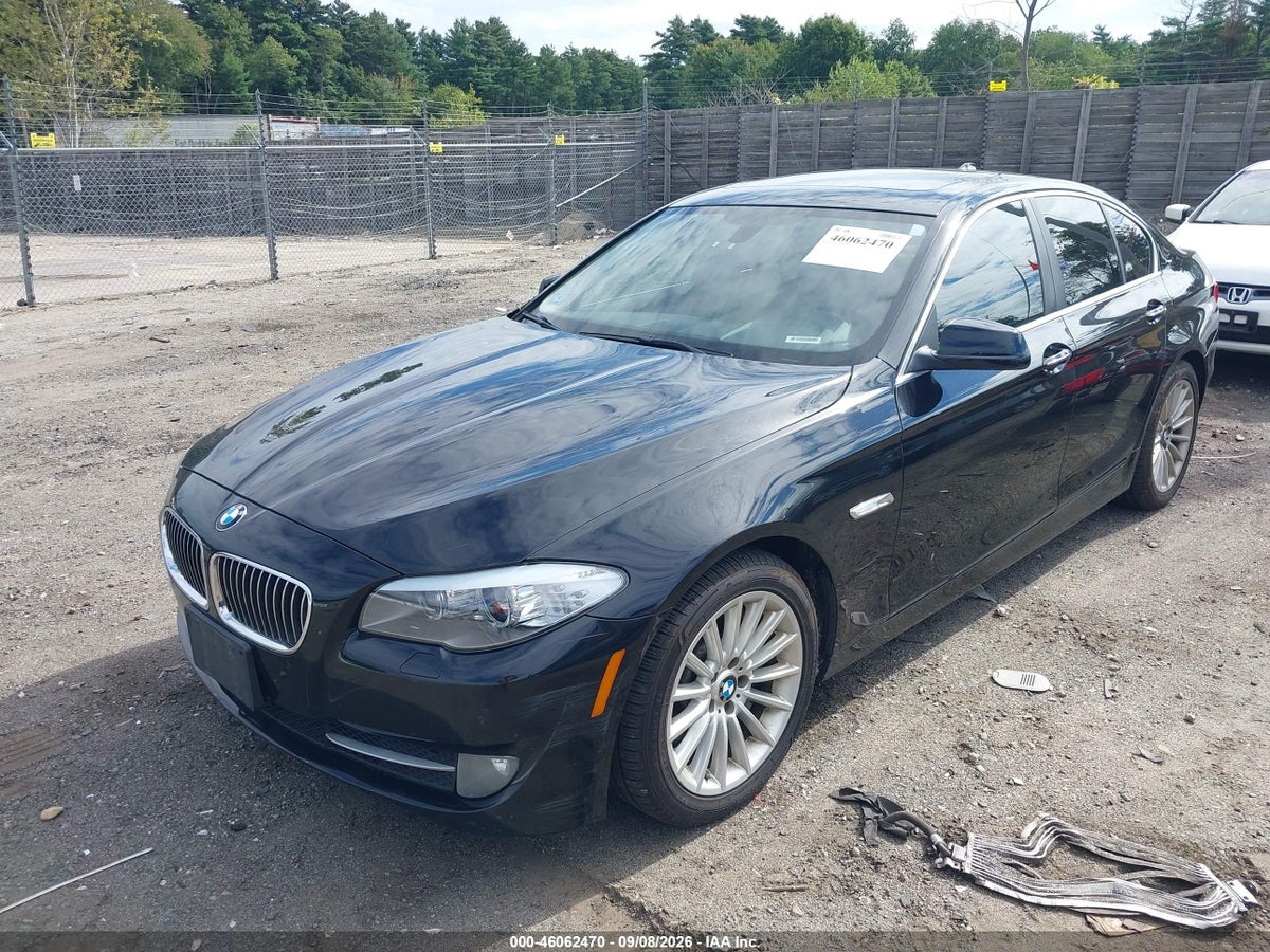 2013 BMW 535I XDRIVE — снимка 2