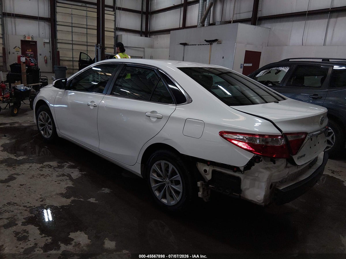2015 TOYOTA CAMRY LE — снимка 3