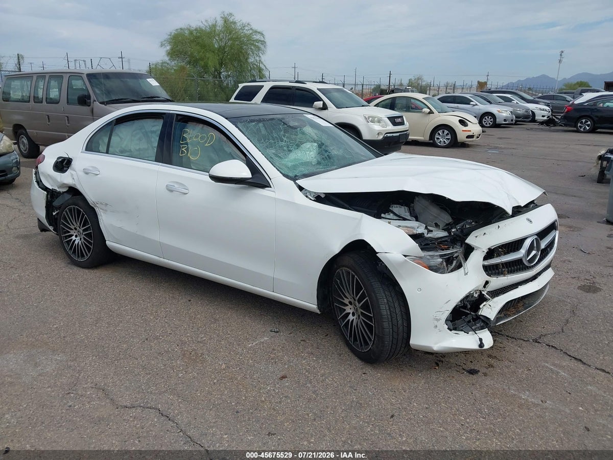 2026 MERCEDES-BENZ C 300