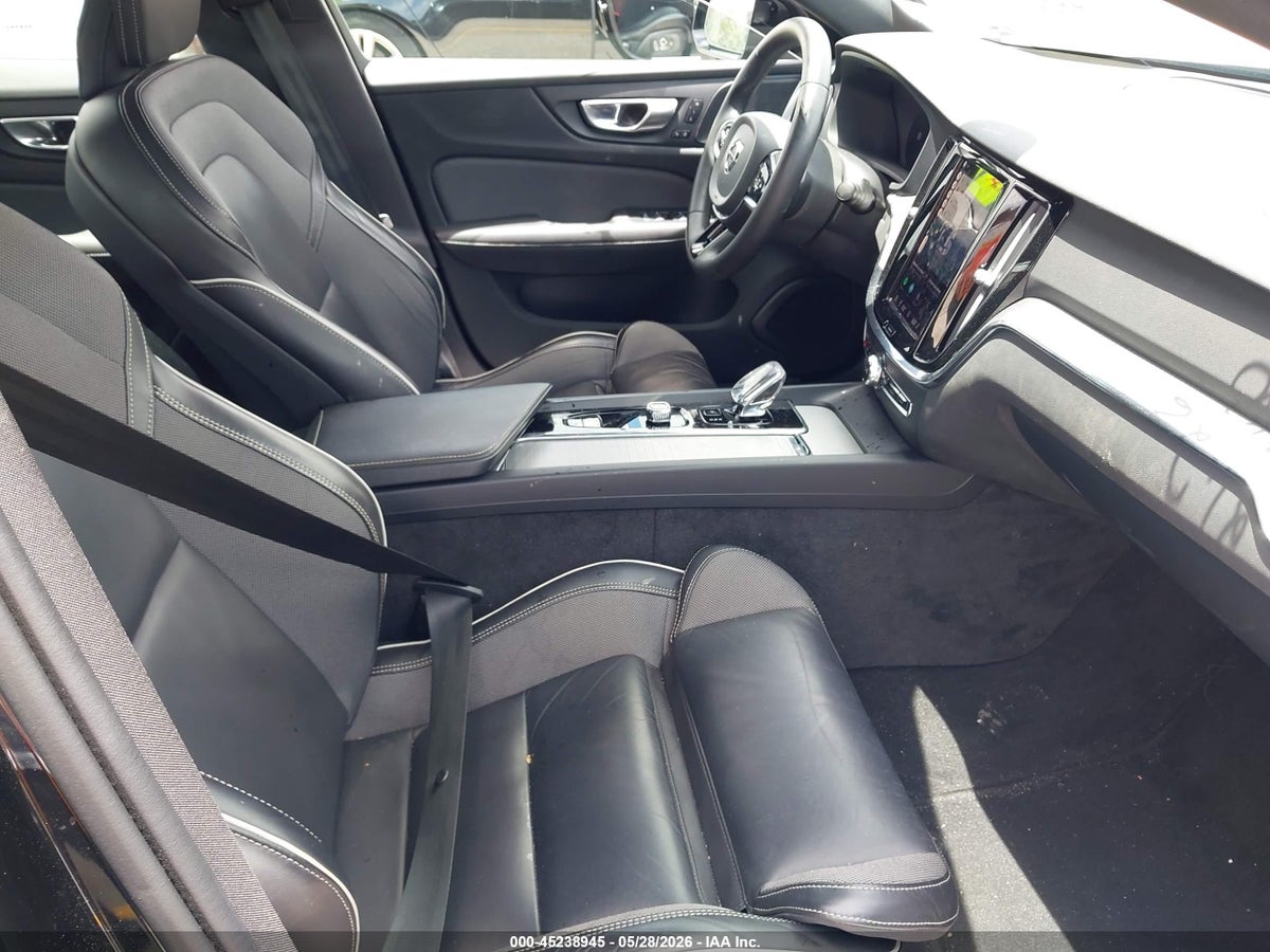 2024 VOLVO S60 B5 PLUS BLACK EDITION — снимка 5
