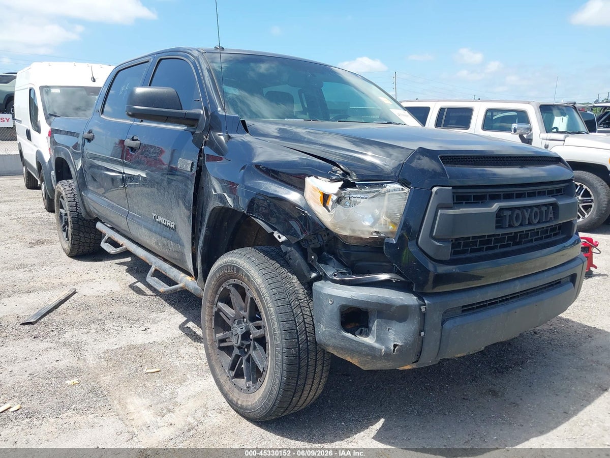 2017 TOYOTA TUNDRA SR5 5.7L V8
