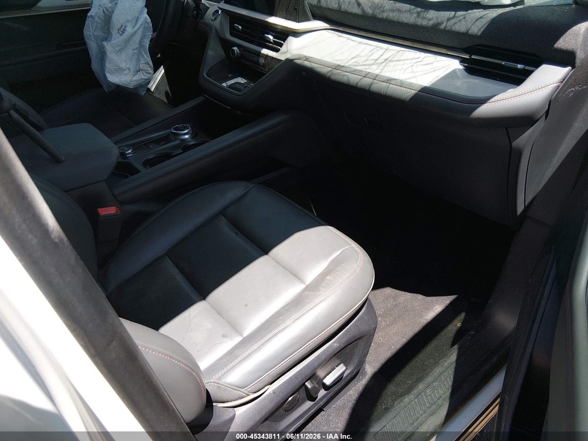 2025 FORD EXPLORER ACTIVE — снимка 5