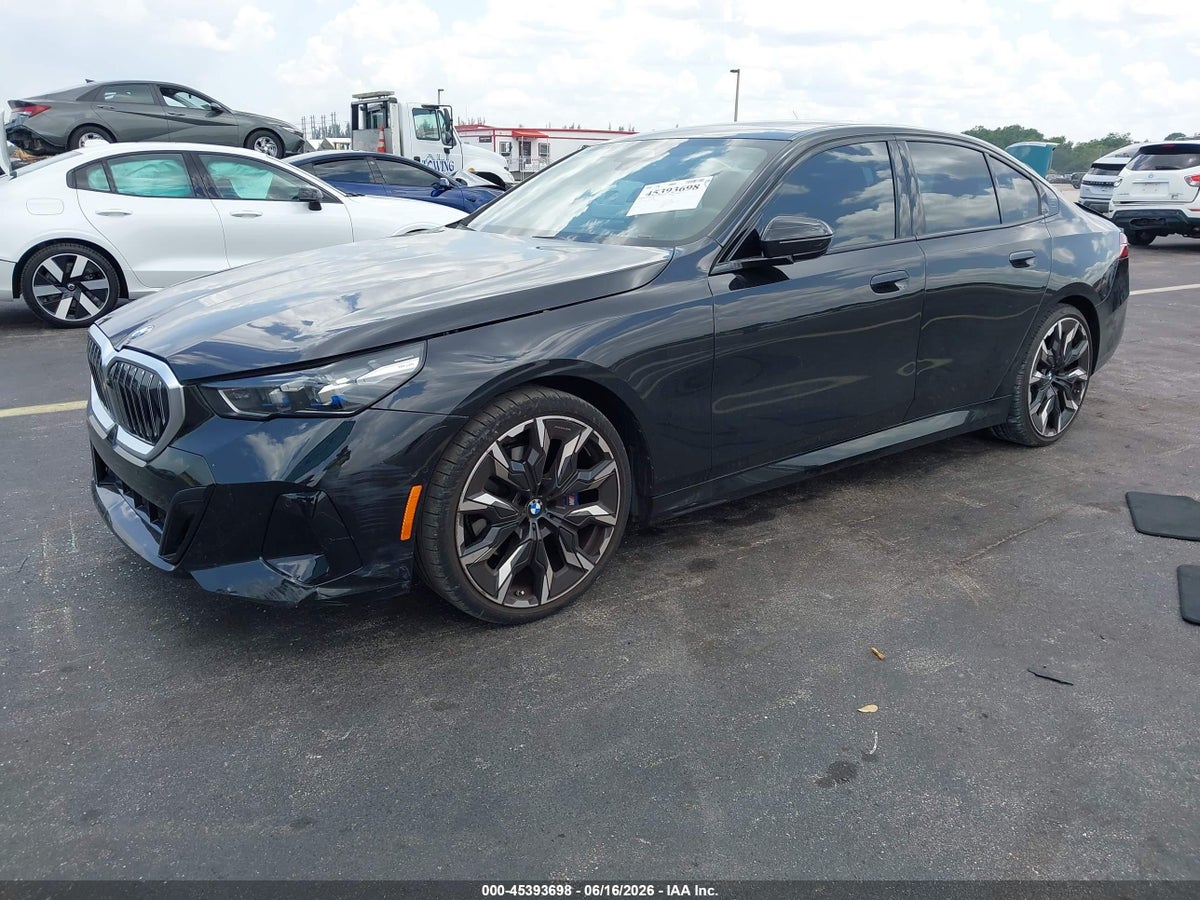 2024 BMW 530I — снимка 2