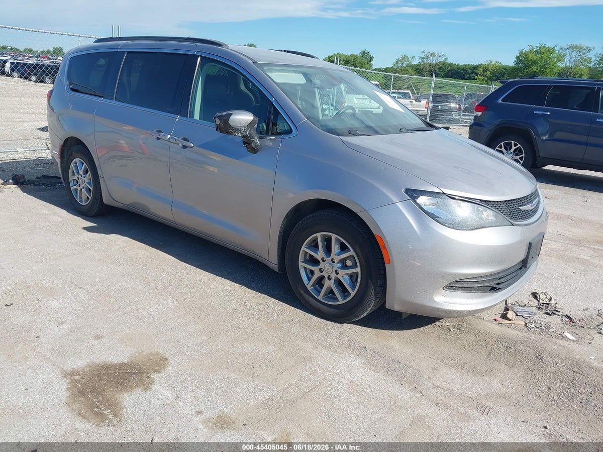 2020 CHRYSLER VOYAGER LXI