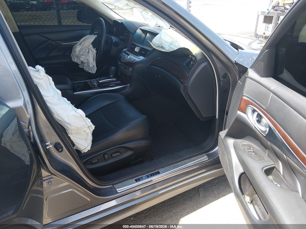 2015 INFINITI Q70 3.7 — снимка 5