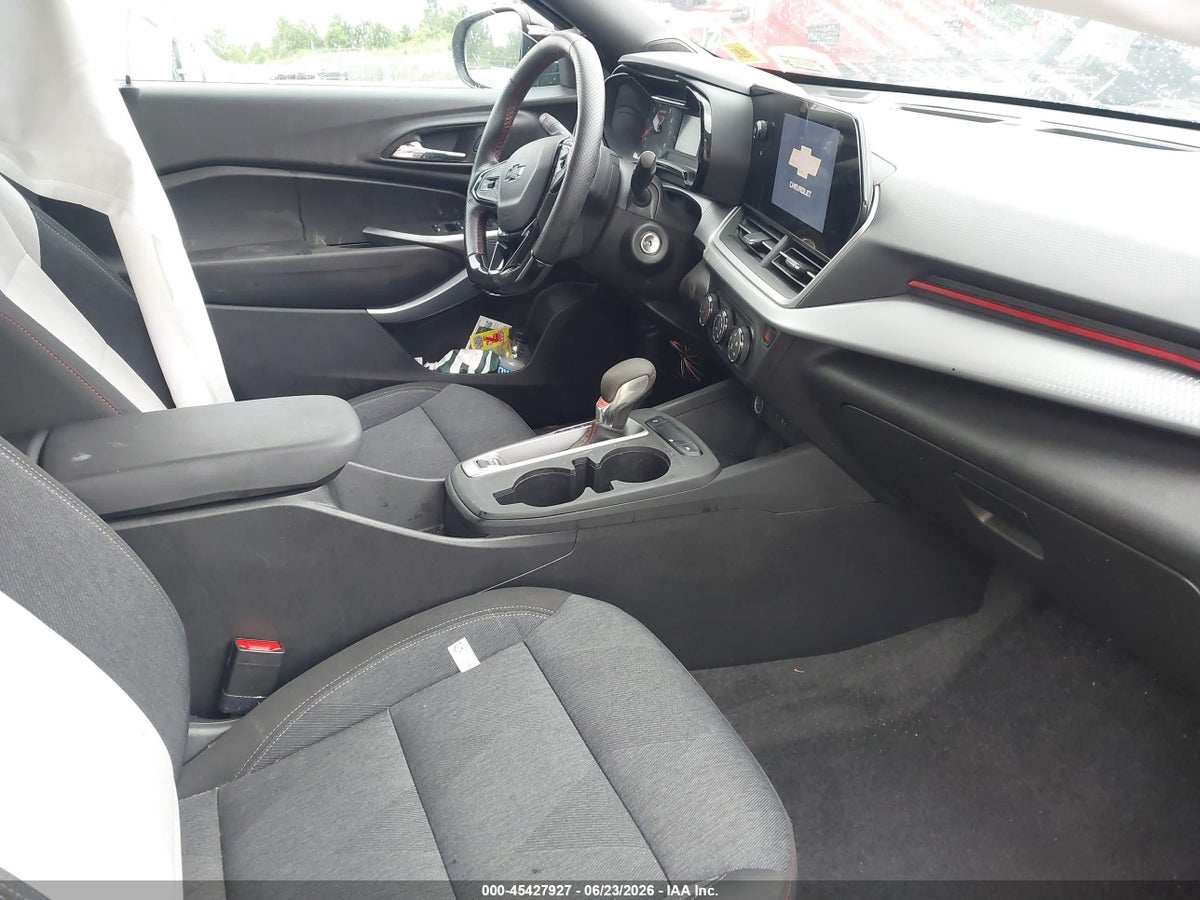 2024 CHEVROLET TRAX FWD 1RS — снимка 5