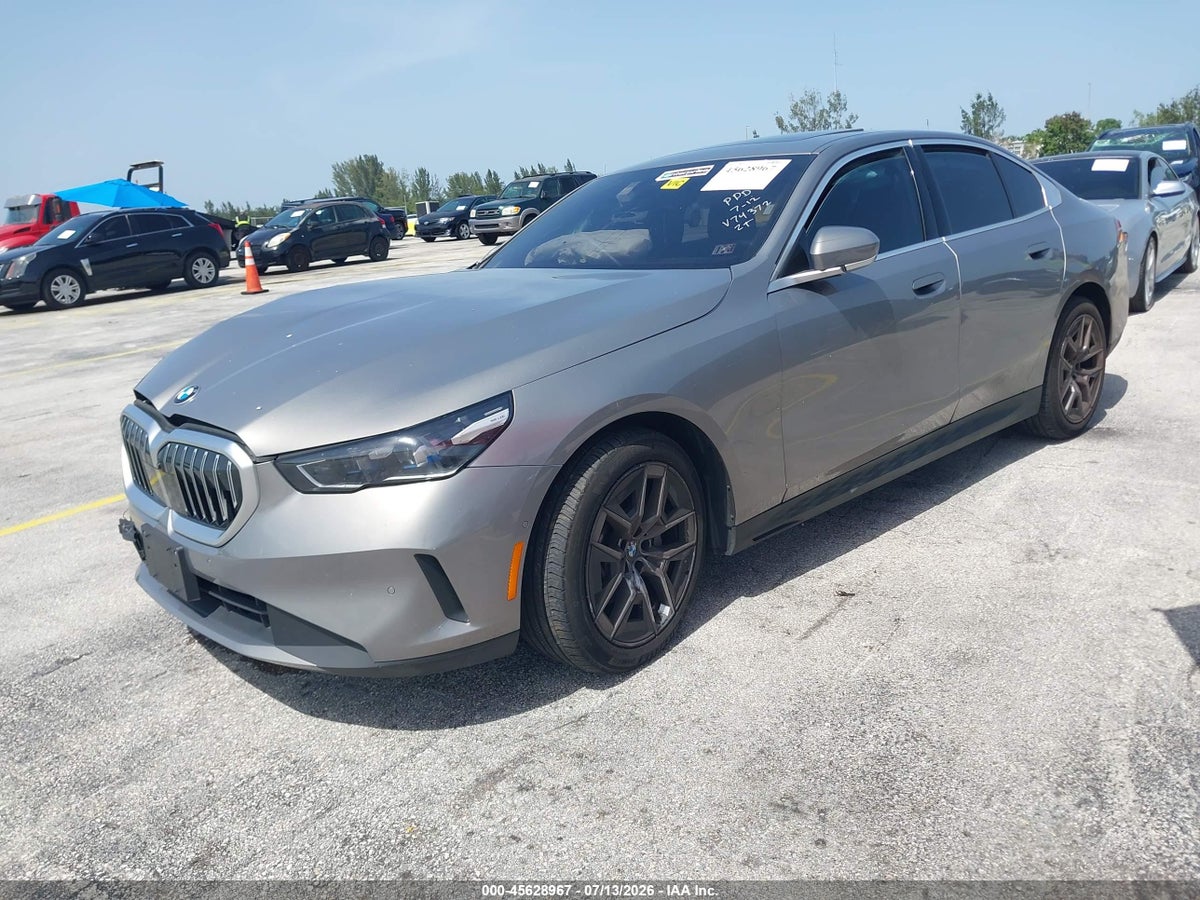 2026 BMW 530I XDRIVE — снимка 2