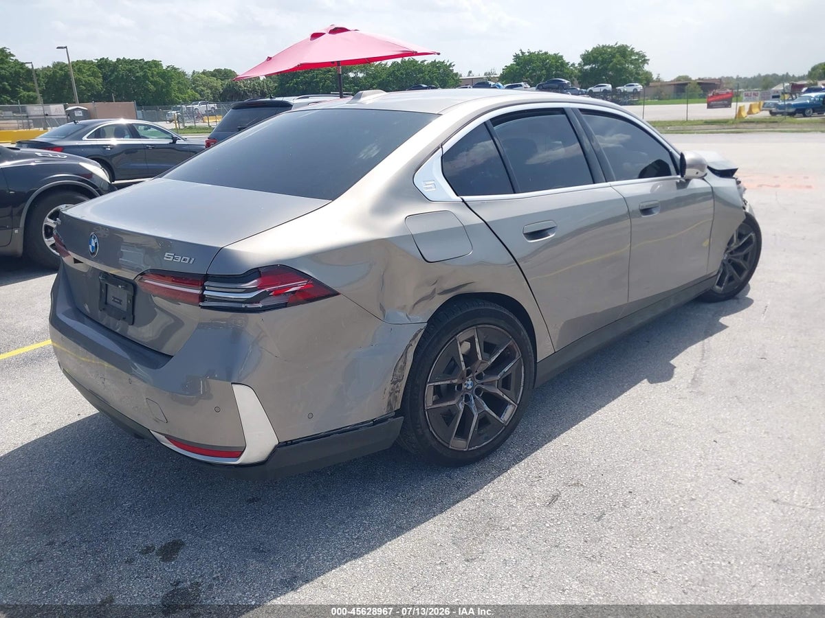 2026 BMW 530I XDRIVE — снимка 4