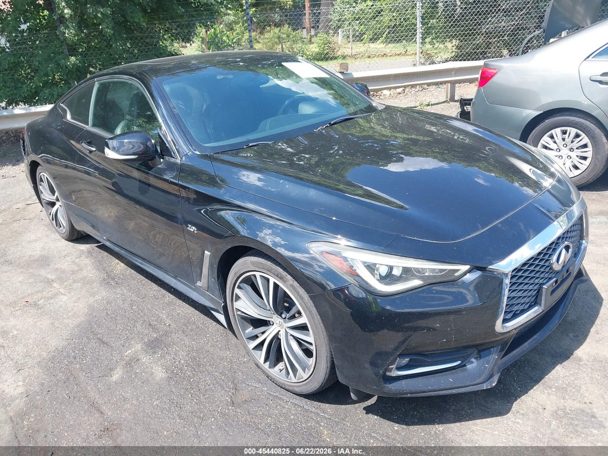 2017 INFINITI Q60 2.0T PREMIUM