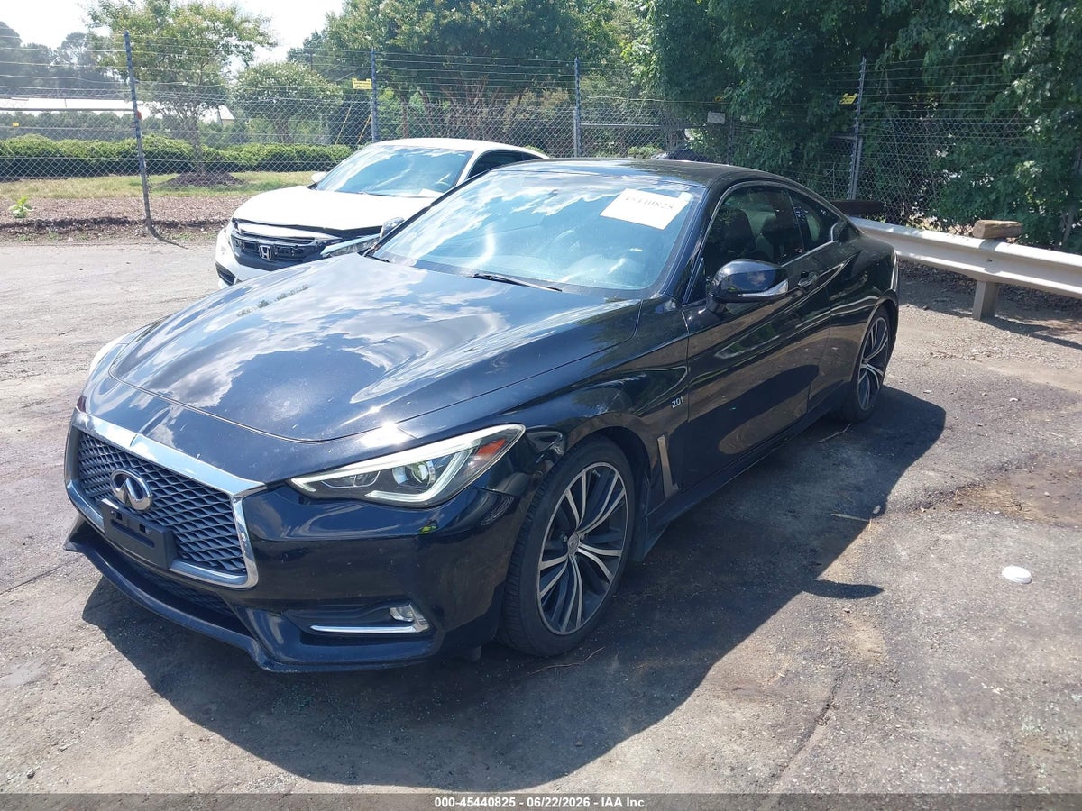 2017 INFINITI Q60 2.0T PREMIUM — снимка 2
