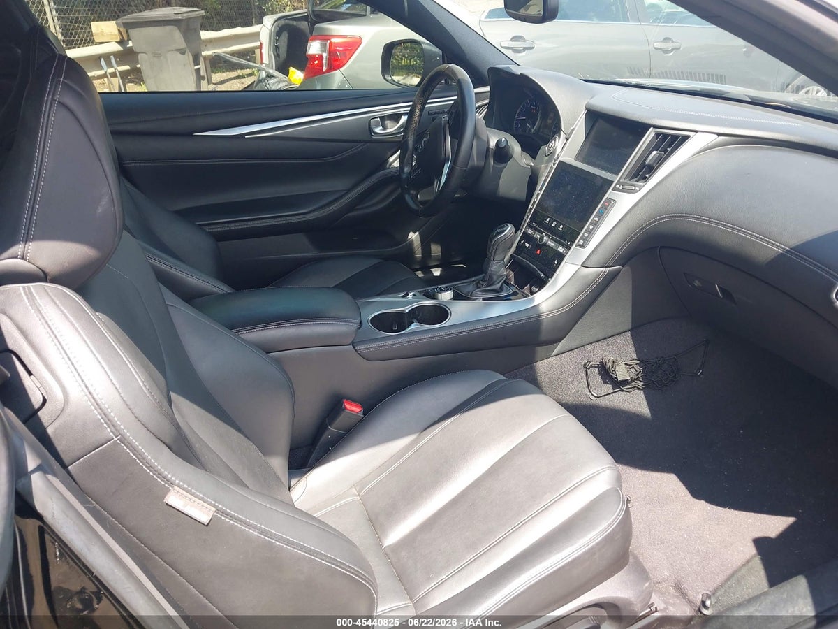 2017 INFINITI Q60 2.0T PREMIUM — снимка 5