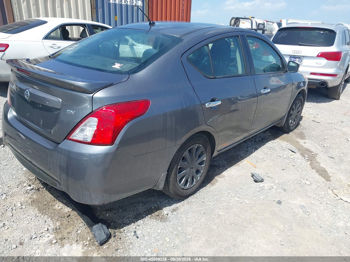 2019 NISSAN VERSA 1.6 SV — снимка 4