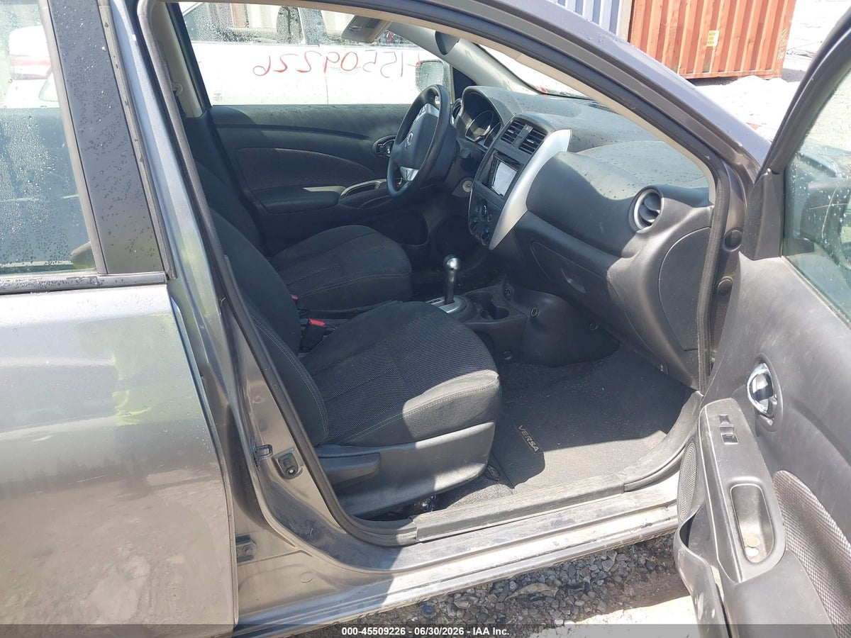2019 NISSAN VERSA 1.6 SV — снимка 5