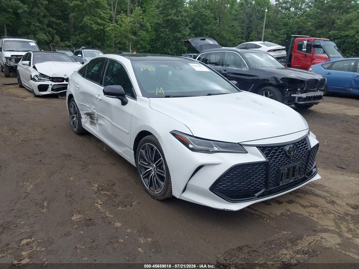 2019 TOYOTA AVALON TOURING