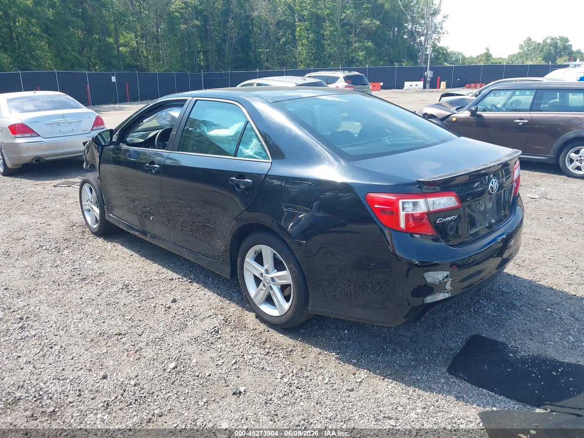 2014 TOYOTA CAMRY SE — снимка 3