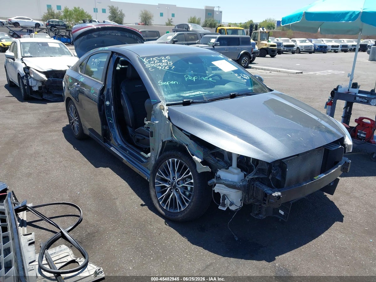 2023 KIA FORTE GT-LINE
