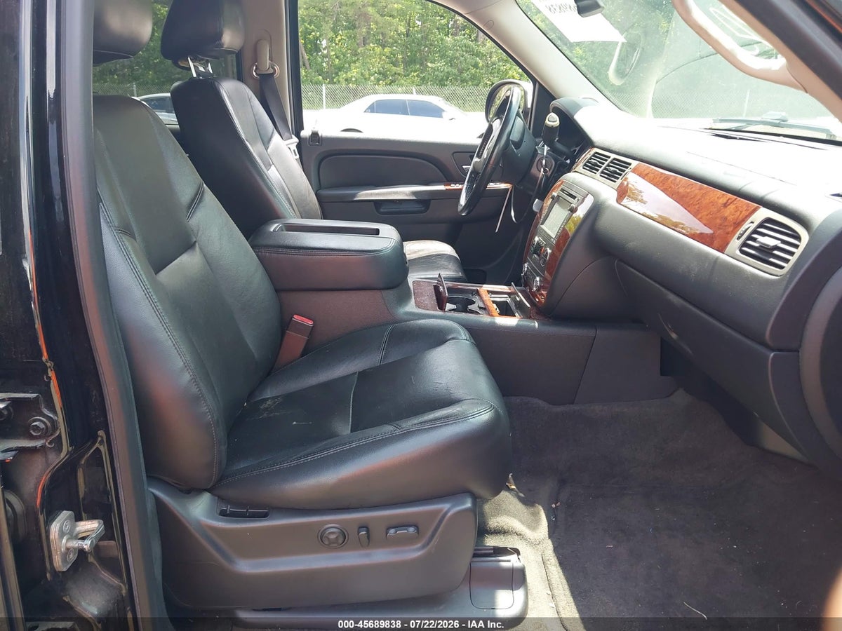 2014 CHEVROLET SUBURBAN LTZ — снимка 5