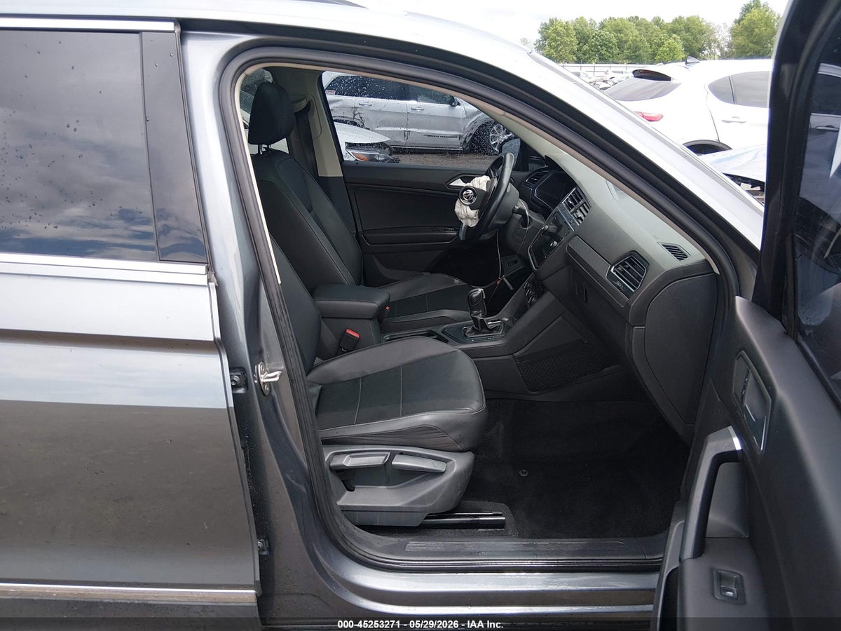 2019 VOLKSWAGEN TIGUAN 2.0T SE/2.0T SEL/2.0T SEL R-LINE/2.0T SEL R-LINE BLACK — снимка 5