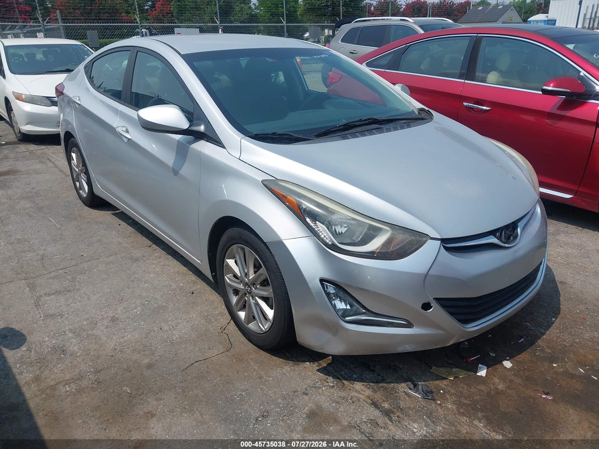 2015 HYUNDAI ELANTRA SE