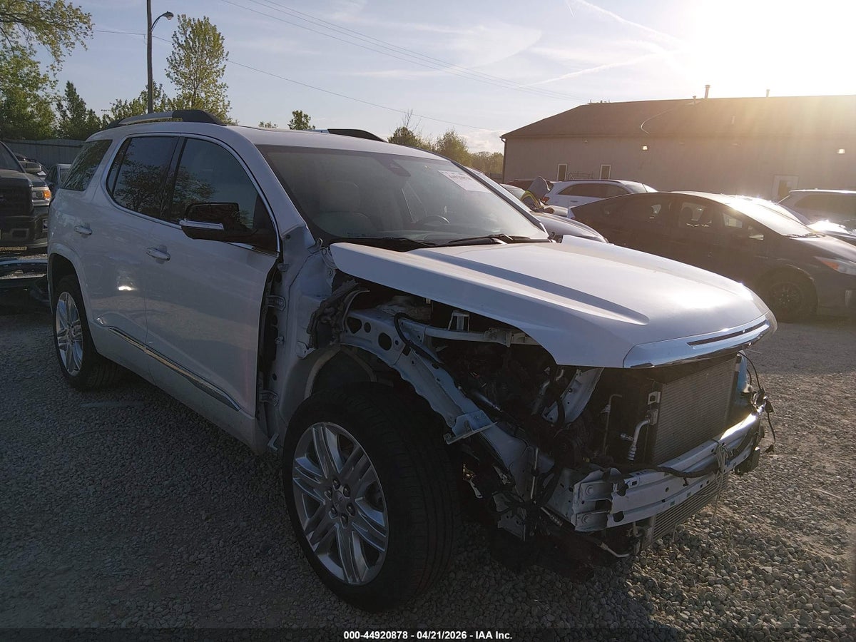 2022 GMC ACADIA AWD DENALI