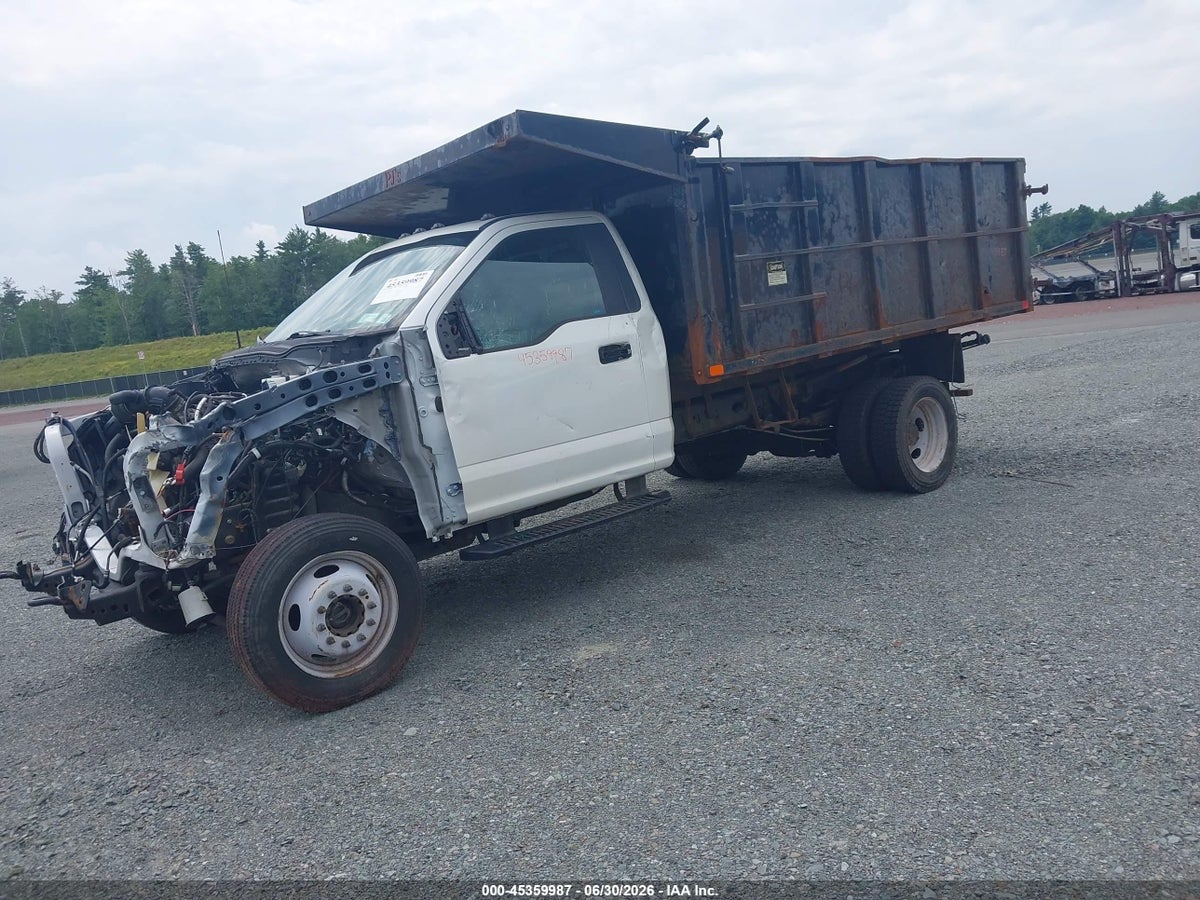 2022 FORD F-550 CHASSIS XL — снимка 2