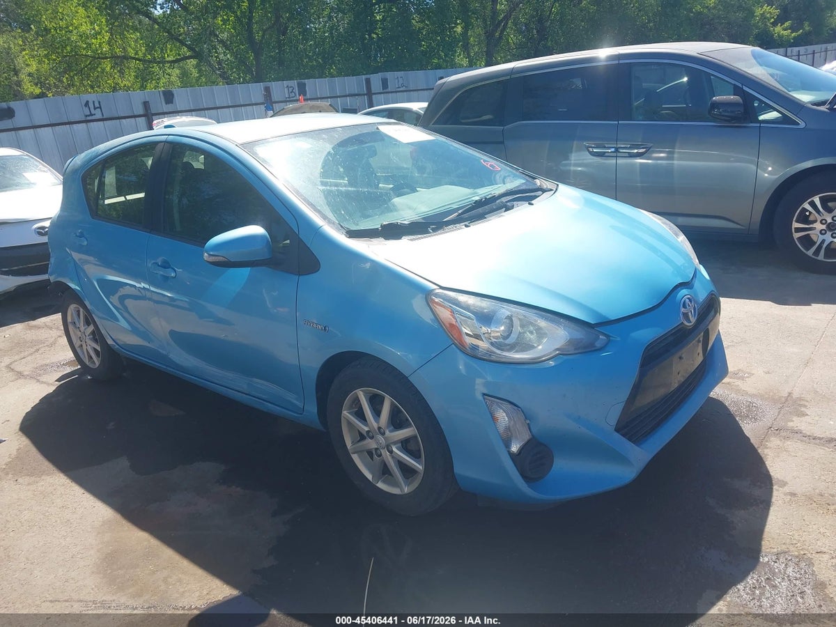 2015 TOYOTA PRIUS C THREE